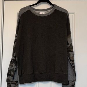 Sundry Gray and Black Camo Sweatshirt